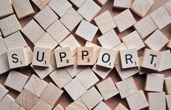 Dienstleistung: Service und  Support 